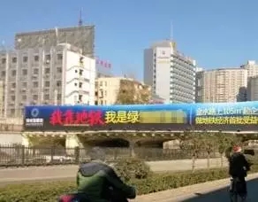 来看看这20条逆天的烂文案